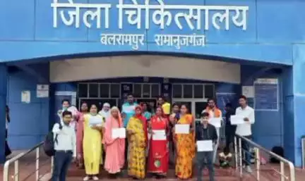 बलरामपुर: जिला अस्पताल बलरामपुर में विश्व तंबाकू निषेध दिवस पर जागरुकता अभियान चलाया गया