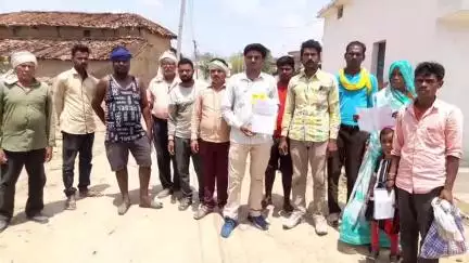 बरही: बरेला मे 450 सौ एकड़ शासकीय भूमि पर किया गया अवैध कब्जा गांव के कोटवार व पटवारी पर भूमि पर कब्जा करने का आरोप #jansamasy