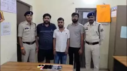 जांजगीर: जांजगीर में आईपीएल सट्टेबाज़ी पर बड़ी कार्रवाई, ऑनलाइन सट्टा खिलाने वाले 3 आरोपियों को किया गिरफ्तार