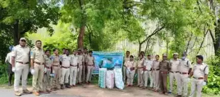 తల్లాడ: ప్లాస్టిక్ వాడకం తగ్గించండి పర్యావరణాన్ని పరిరక్షించండి ఫారెస్ట్ రేంజ్ ఆఫీసర్ తేజస్విని