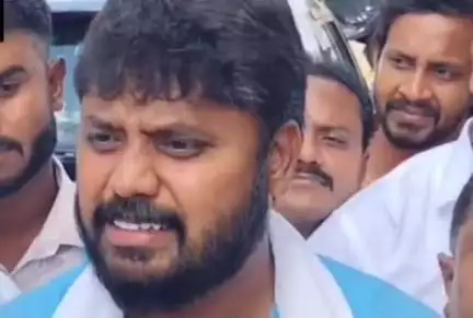 ಚಿಕ್ಕಬಳ್ಳಾಪುರ: ಕಮಲ ಹಾಸನ್ ರವರಿಗೆ ನೈತಿಕತೆ ಇದ್ದರೆ ಕನ್ನಡಿಗರ ಕ್ಷಮೆ ಕೇಳಲಿ,ನಗರದಲ್ಲಿ ಶಾಸಕ ಪ್ರದೀಪ್ ಈಶ್ವರ್