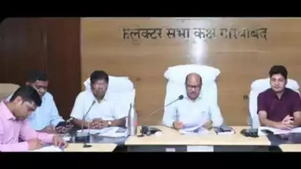 राजिम: गरियाबंद के कलेक्टर ने लंबित राजस्व प्रकरणों को अभियान चलाकर निराकृत करने के दिए निर्देश