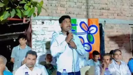ভাঙড় ১: ঈদের আগে সম্প্রীতির বার্তা বোদরা অঞ্চলের তৃণমূলের অঞ্চল সভাপতির
