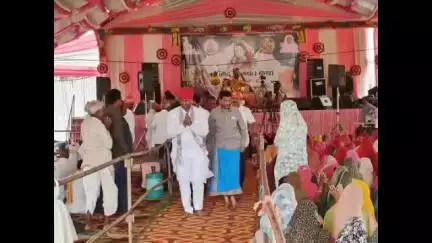 बड़ी सादड़ी: खाखरीया जी का खेड़ा में आयोजित श्रीमद्भागवत कथा में चित्तौड़गढ़ सांसद सीपी जोशी ने की शिरकत
