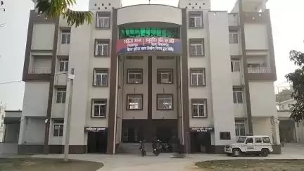 किशनगंज: महिला ने दुष्कर्म, ब्लैकमेल व ठगी का आरोप लगाया, महिला थाने में शिकायत दर्ज कराई