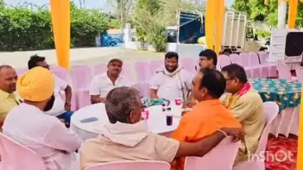 हुज़ूर: रीवा किला परिसर स्थित महामृत्युंजय मंदिर पहुंचे भाजपा जिलाध्यक्ष वीरेंद्र गुप्ता, कार्यक्रम में हुए शामिल