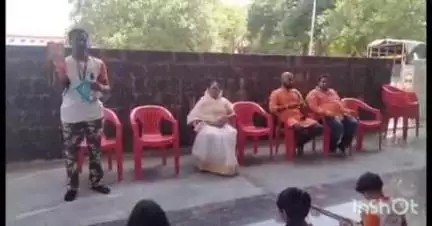 लातूर: ज्ञान आणि संपन्न आरोग्य प्राप्तीवरच  समाज व राष्ट्राचे भवितव्य निर्भय बनते-मुख्य युवा प्रशिक्षक सूरज व्यवहारे