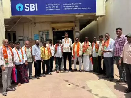 అలంపూర్: PM విశ్వకర్మ లబ్ధిదారులను తీవ్రంగా ఇబ్బంది పెడుతున్న జిల్లా బ్యాంకు అధికారులు: బీజేపీ జిల్లా అధ్యక్షులు రామచంద్ర రెడ్డి