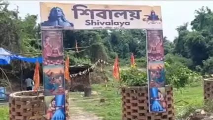 কল্যাণী: কল্যাণীর শিবালয় মন্দিরে বিধায়ক অম্বিকা রায়ের উদ্যোগে সোলার লাইট বসানো হলো