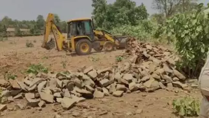 शाहबाद: शाहबाद उपखंड में 480 बीघा वन भूमि को अतिक्रमण मुक्त किया गया, उप वन संरक्षक अनिल यादव के नेतृत्व में बड़ी कार्रवाई