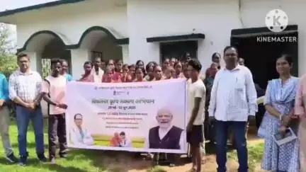 अनगड़ा: डोकाद, आरवाबेड़ा कामता गांव में कृषि संकल्प अभियान के तहत किसानों को नवीन तकनीक की जानकारी दी गई