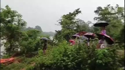 ডুমডুমা: কৰদৈগুৰিৰ নদীত সন্ধান হীন হোৱা সুমন মৰাণৰ সন্ধানত অব্যাহত 

SDRF বাহিনীৰ অভিযান