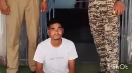 उदयपुर धरमजयगढ़: छाल पुलिस ने मुखबिर की सूचना पर पुरुंगा में 6 लीटर कच्ची महुआ शराब के साथ युवक को किया गिरफ्तार