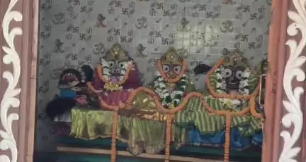 ବାଲେଶ୍ବର ମ୍ୟୁନିସିପାଲଟି: ବଡକିଆ ଶ୍ରୀଜଗନ୍ନାଥ ଜୀଉଙ୍କ ମନ୍ଦିର ବାର୍ଷିକ ଉତ୍ସବରେ ଯୋଗ ଦେଲେ ସାଂସଦ।