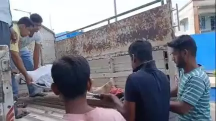 পূর্বস্থলী ১: ধুলার রাস্তা এলাকায় জামাইষষ্ঠী উপলক্ষে শ্বশুরবাড়িতে খাওয়া দাওয়া করে বাড়ি ফিরে অস্বাভাবিক মৃত্যু জামাইয়ের