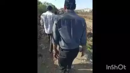 इटारसी: खेड़ा के वार्ड क्र 9 में तालाब सौंदरीकरण कार्य का नगर पालिका अध्यक्ष ने किया निरीक्षण, कर्मचारियों को दिए निर्देश