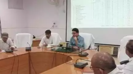 गोपद बनास: सीधी जिले के कलेक्ट्रेट सभागार में समय सीमा बैठक संपन्न, कलेक्टर ने दिए आवश्यक निर्देश