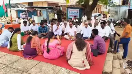 జహీరాబాద్: మండలంలో వ్యవసాయ శాఖ ఆధ్వర్యంలో వికసిత్ కృషి సంకల్ప్ అభియాన్ కార్యక్రమం