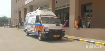 દાહોદ: જિલ્લામાં વડબારા ખાતે હિટ એન્ડ રનની ઘટનામાં એકનું મોત, એક ઘાયલ, સારવાર માટે હોસ્પિટલ ખસેડાયા, પોલીસે કાર્યવાહી હાથ ધરી