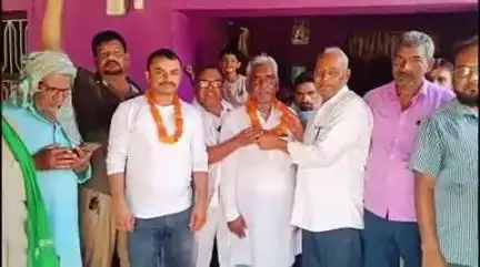 ठाकुरगंगटी: चपरी गांव में डॉ. तमिज़ुद्दीन दूसरी बार बने राजद के प्रखंड अध्यक्ष