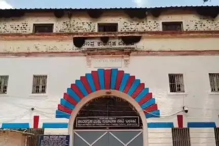 ಬೆಳಗಾವಿ: ನಗರದ ಹೊರವಲಯದಲ್ಲಿ ಅಪ್ರಾಪ್ತೆ ಮೇಲೆ ಗ್ಯಾಂಗ್ ರೇಪ್ ಪ್ರಕರಣದ ಆರೋಪಿಗಳಿಗೆ 15 ದಿನ ನ್ಯಾಯಾಂಗ ಬಂಧನ