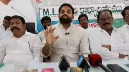 కమలాపురం: సీఎం చంద్రబాబు ప్రజలకు ఇచ్చిన హామీలను నెరవేర్చకుండా వెన్నుపోటు పొడిచారు: నియోజకవర్గ వైసీపీ ఇన్ఛార్జ్ రామాంజులరెడ్డి