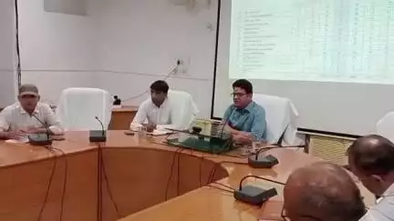 सिहावल: कलेक्ट्रेट में बैठक संपन्न, कलेक्टर ने दुर्घटनाग्रस्त अज्ञात वाहनों के प्रकरण प्रस्तुत करने के निर्देश दिए