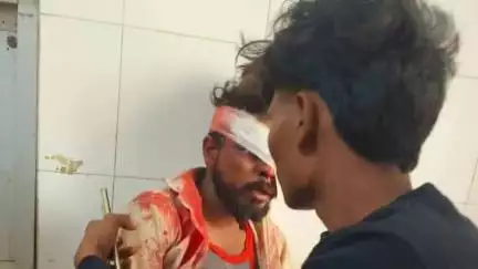 सिल्लोड: शहरातील पंचायत समिती गेट जवळ दोन भावांना तीन आरोपींनी केली मारहाण सिल्लोड शहर पोलीस ठाणे येथे गुन्हा दाखल
