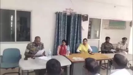 कैरो: कैरो थाना परिसर में बकरीद को लेकर शांति समिति की बैठक, सौहार्दपूर्ण माहौल में त्योहार मनाने की अपील