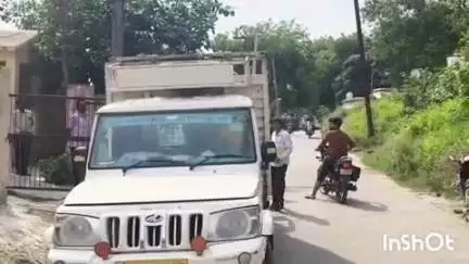 टांडा: बसखारी में अज्ञात वाहन ने युवक को कुचला, मौत के बाद पुलिस ने शव को पोस्टमार्टम के लिए भेजा, मामला दर्ज