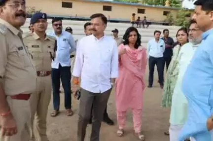 गाडरवारा: 9 जून को गाडरवारा आएंगे CM मोहन यादव, मंत्री राव उदय प्रताप सिंह व कलेक्टर ने कार्यक्रम स्थल का किया निरीक्षण; की बैठक