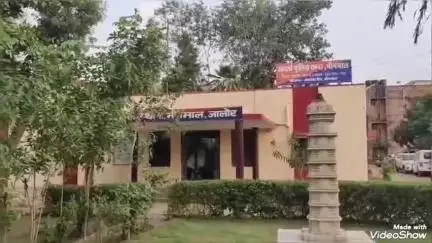 भीनमाल: भीनमाल पुलिस ने अवैध बजरी से भरी 3 ट्रैक्टर-ट्रॉलियों को किया जब्त, 3 आरोपी गिरफ्तार