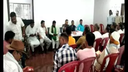 चलकुशा: बकरीद को लेकर चलकुसा थाना में शांति समिति की बैठक संपन्न