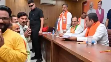 धरियावद: भारतीय जनता पार्टी धरियावद के कार्यकर्ताओं ने मुख्यमंत्री से मुलाकात कर क्षेत्र की समस्याओं से अवगत कराया