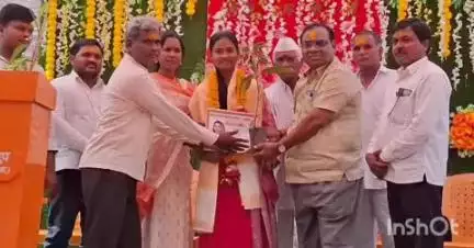 औसा: विद्यार्थ्यांना भविष्याचा वेध घ्या तुमच्यातून कलेक्टर घडतील ज्येष्ठ पत्रकार तथा सामाजिक कार्यकर्ते राजू पाटील