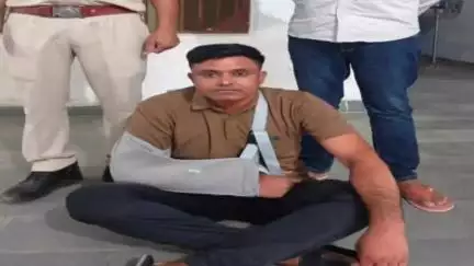 नोखा: NDPS एक्ट में दो वर्षों से फरार वांछित आरोपी को जसरासर थाना पुलिस ने किया गिरफ्तार, पूछताछ जारी