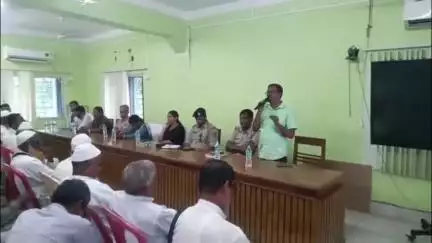 কুশমুণ্ডী: আসন্ন বকরি ঈদে কুশমন্ডি ব্লকে শান্তিপূর্ণভাবে পালিত হয় কুশমন্ডি ব্লকের সমস্ত ঈদগাহ কমিটির সঙ্গে বৈঠক করলো প্রশাসন