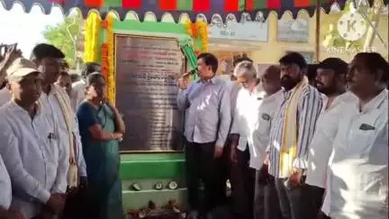 కూసుమంచి: తిరుమలాయపాలెం మండలంలో  పేదల ముఖంలో చిరునవ్వు చూడడమే లక్ష్యంగా పాలన మంత్రి పొంగులేటి శ్రీనివాస్ రెడ్డి