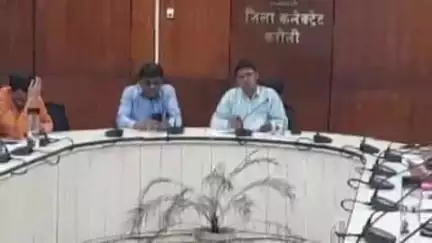 करौली: साप्ताहिक समीक्षा व समन्वय समिति की कलेक्ट्रेट में बैठक सम्पन्न, मानसून से पहले जलस्रोतों की साफ-सफाई के दिए निर्देश