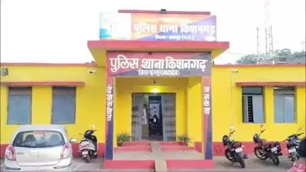 बिजावर: झरकुआ के जंगल में मिला अज्ञात व्यक्ति का शव, इलाके में फैली सनसनी, पुलिस जांच में जुटी