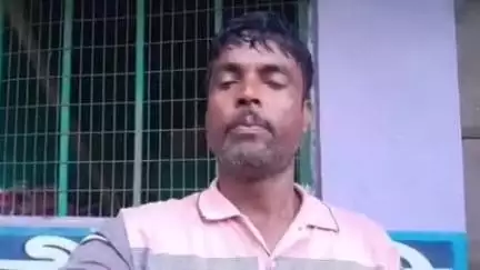 মুরারই ১: বোলপুর থানার IC-কে বেলাগাম আক্রমণ তৃণমূল ছাত্র পরিষদের জেলা সভাপতির, তীব্র কটাক্ষ বীরভূম জেলা বিজেপি সম্পাদকের