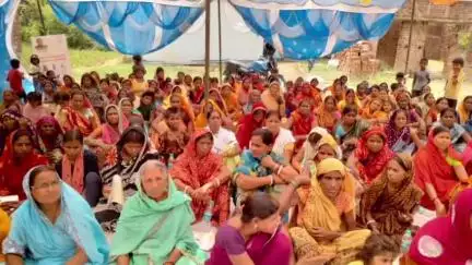 घाट कुसुंभा: घाट कुसुंभा में गदबदिया, जीतवारपुर और शेखोपुर सराय के बेलाव में 'हिला संवाद' कार्यक्रम आयोजित