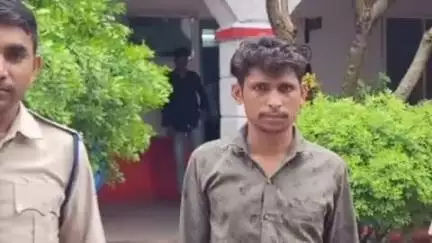 खंडवा: छैगांव माखन थाना क्षेत्र में नाबालिग लड़की के साथ दुष्कर्म करने के मामले में पुलिस ने आरोपी को किया गिरफ्तार