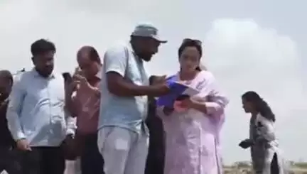 વડોદરા ઉત્તર: વિશ્વામિત્રી રિવાઇવલ પ્રોજેક્ટ અંતર્ગત ચાલતી કામગીરીનુ મેયર, કમિશ્નર,અધ્યક્ષ એ સમા બ્રિજ તથા ફતેહગંજ સ્થિત નિરીક્ષણ