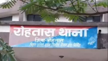 रोहतास: बिशुनपुर के पास बारात से लौट रहे तीन युवकों की पिटाई, उन्हें घायल कर सड़क किनारे फेंका गया