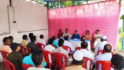 সাঁতুড়ি: কুরবানির ইদ উপলক্ষে সাঁতুড়ি থানায় শান্তির বৈঠক