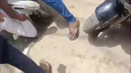 नाथनगर: ललमटिया थाना क्षेत्र में दिनदहाड़े वृद्ध से लूट का प्रयास, हथियार के साथ एक अपराधी गिरफ्तार