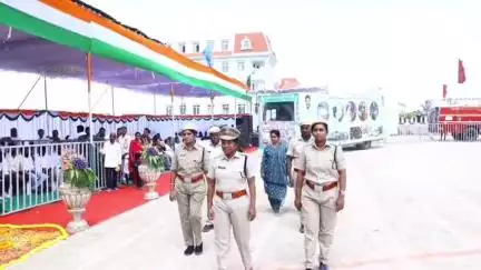 సిరిసిల్ల: ఘనంగా తెలంగాణ రాష్ట్ర అవతరణ దినోత్సవ వేడుకలు లబ్ధిదారులకు పథకాలు పంపిణీ అలరించిన సాంస్కృతిక కార్యక్రమాలు