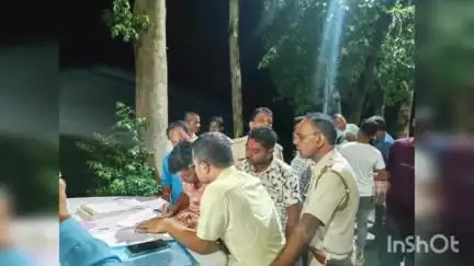 গঙ্গারামপুর: গঙ্গারামপুর শিববাড়ি মহাশ্মশানের সামনে গাঁজা সহ ধৃত দুই যুবক, উদ্ধার প্রায় ১৩ কেজি গাঁজা