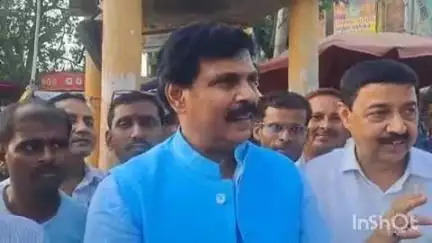 मधेपुर: शहीद सूरज नारायण सिंह की 119वीं जयंती पर हकार देने पहुंचे पूर्व सांसद आनंद मोहन, लखनौर से मधेपुर तक किया जनसंपर्क